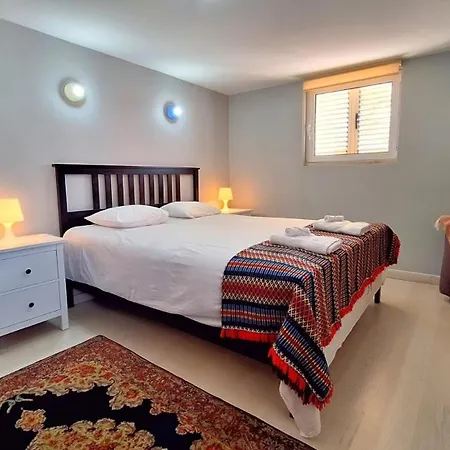 Costa Do Castelo Terrace, Em Rua Dos Lagares 8 * Lisboa