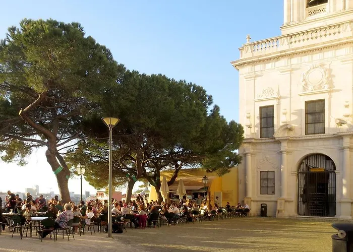 Costa Do Castelo Terrace, Em Rua Dos Lagares 8 Lejlighed Lisboa