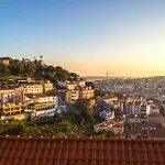 Costa Do Castelo Terrace, Em Rua Dos Lagares 8 * Lisboa